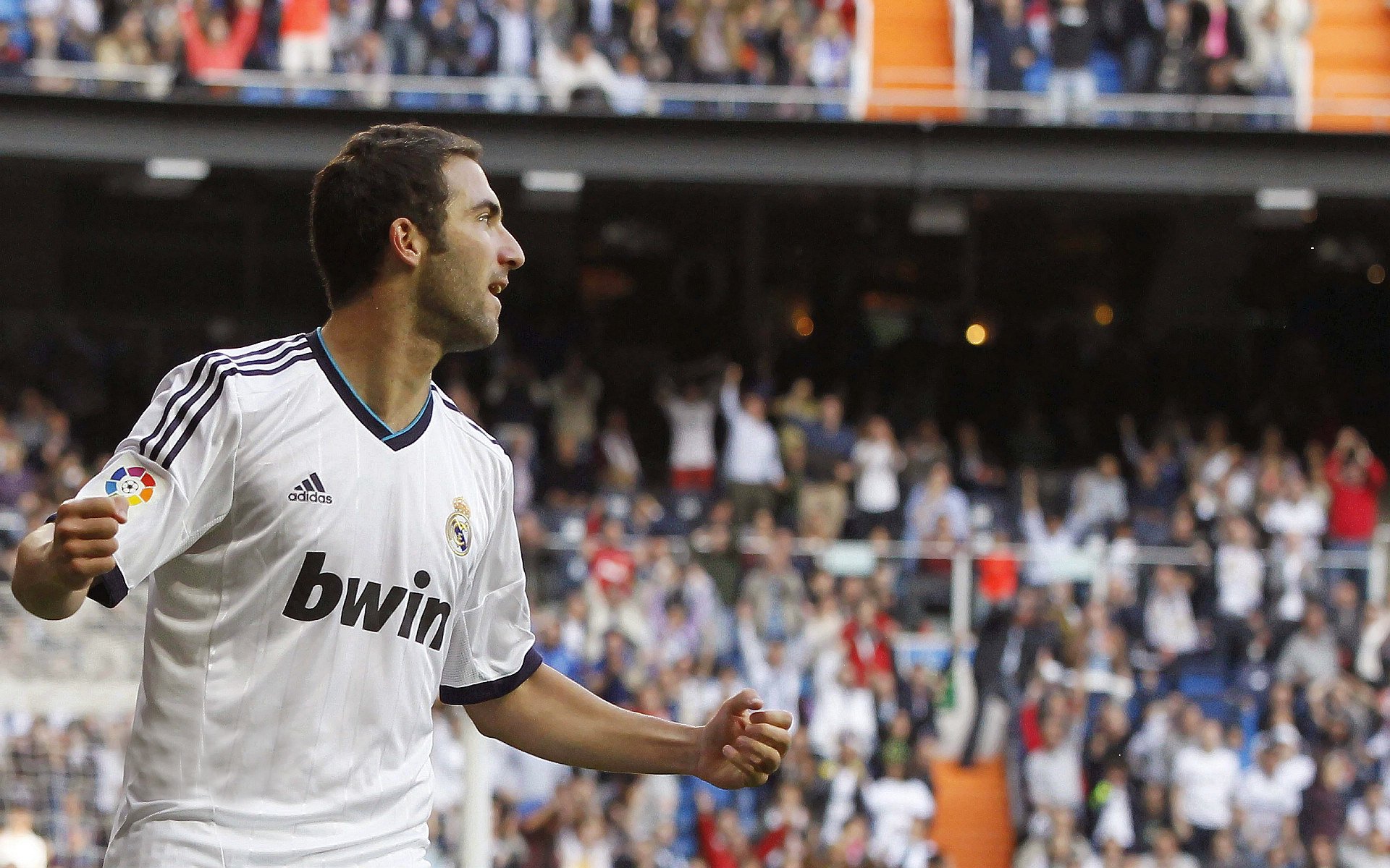 世界杯2026-福克斯的魔术时刻,当独行侠的星辰遇上萨克拉门托的闪电 第2张 世界杯2026-福克斯的魔术时刻,当独行侠的星辰遇上萨克拉门托的闪电 第2张