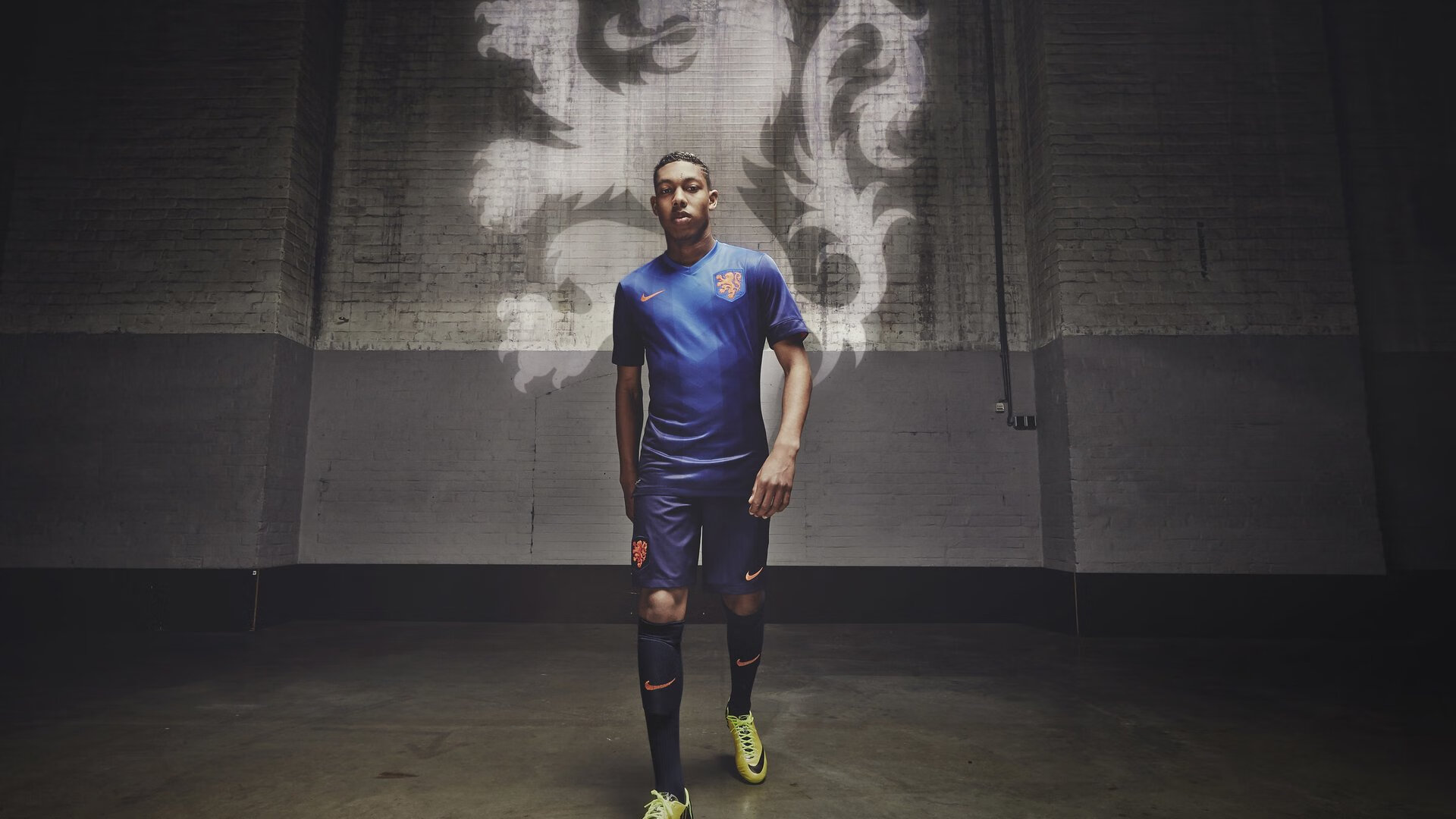 那不勒斯对阵芬兰，门迪的压制级表演，如何重塑欧洲足球的权力边界？